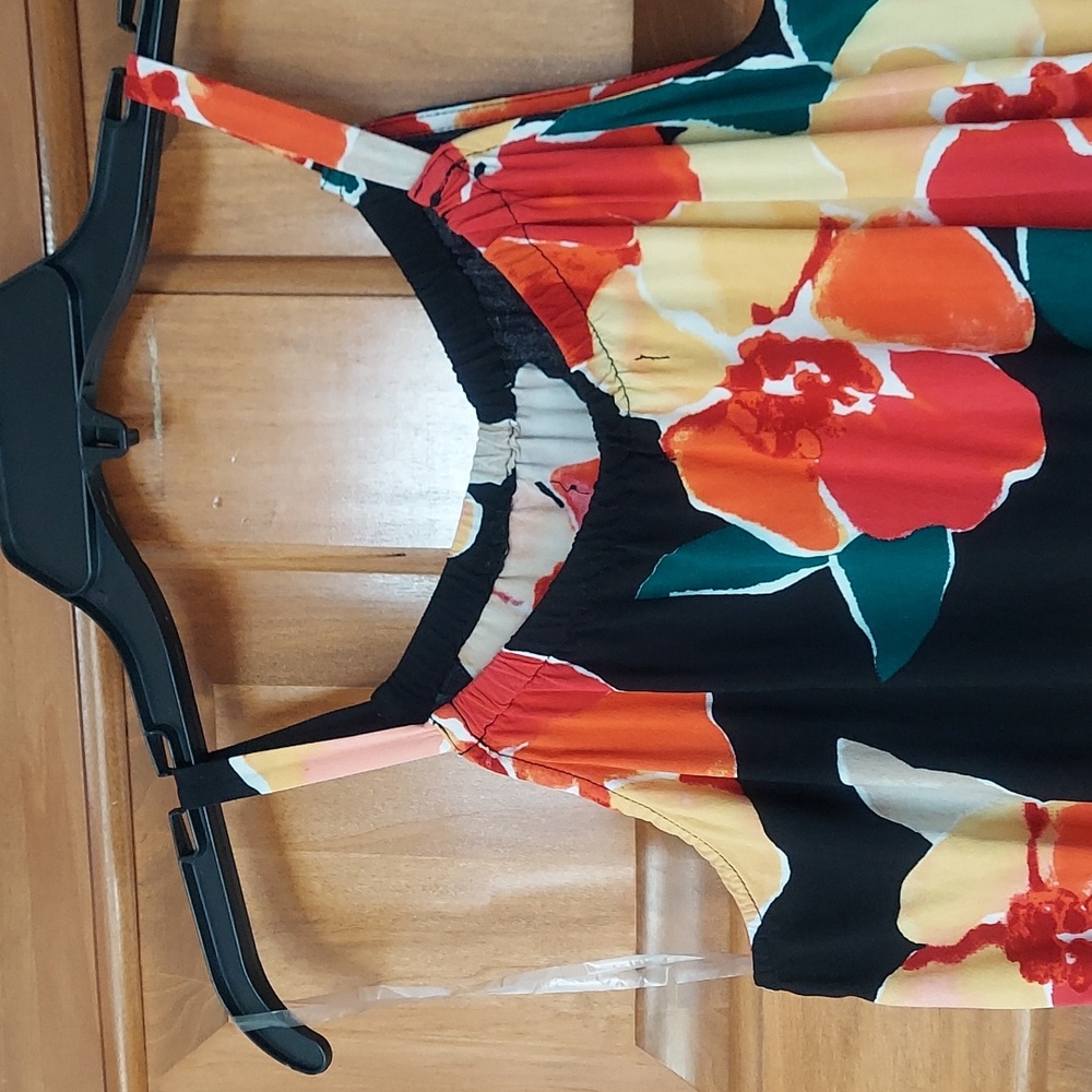 * Maurices Asymmetrical Sleeveless Dress, Vibrant Floral Pattern Size L Like New - Picture 2 of 10